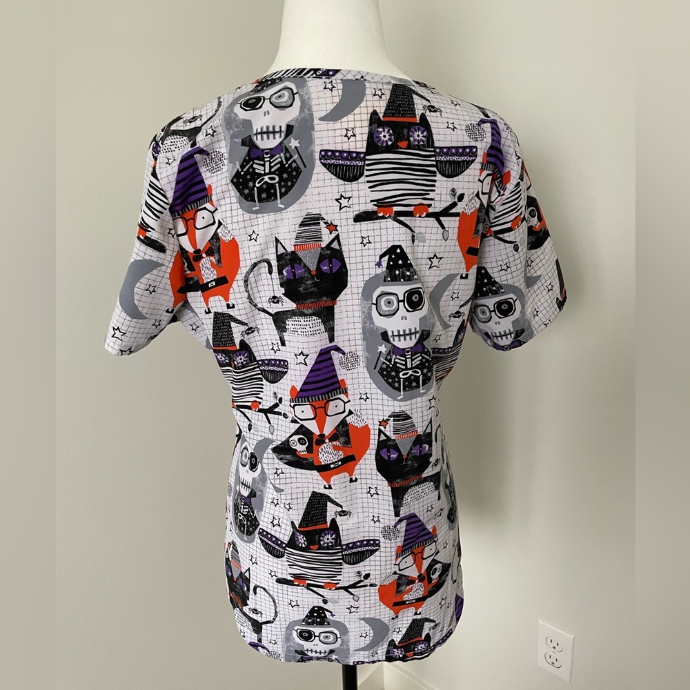 Cherokee Halloween Theme Scrub Top - Size Small - Grey/Purple/Orange - Picture 2 of 2